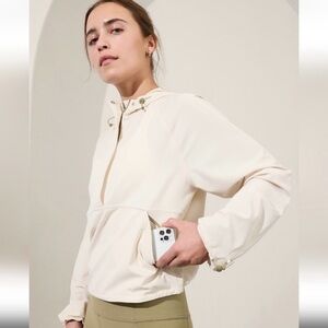 Athleta Boundless Cropped Popover Hoodie cream size XS